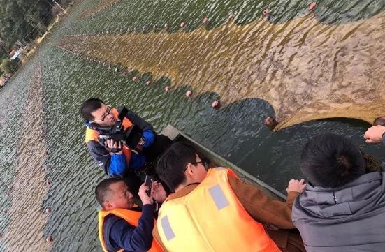 且看這個(gè)“不簡(jiǎn)單的網(wǎng)”如何改善大理洱源<a href=http://www.massivesupply.com target=_blank class=infotextkey>水生態(tài)修復(fù)</a>環(huán)境