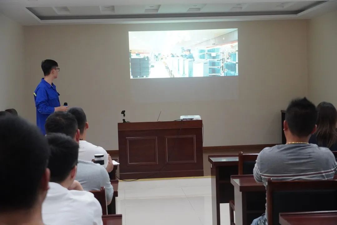 <a href=http://www.massivesupply.com target=_blank class=infotextkey><a href=http://www.massivesupply.com target=_blank class=infotextkey>雙良</a>環(huán)境</a>安全培訓(xùn)“拍了拍”你